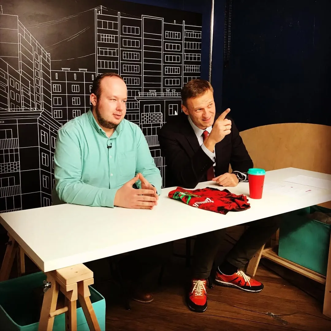 Провели с Георгом @alburov прямой эфир моей передачи "Россия будущего". На пике…