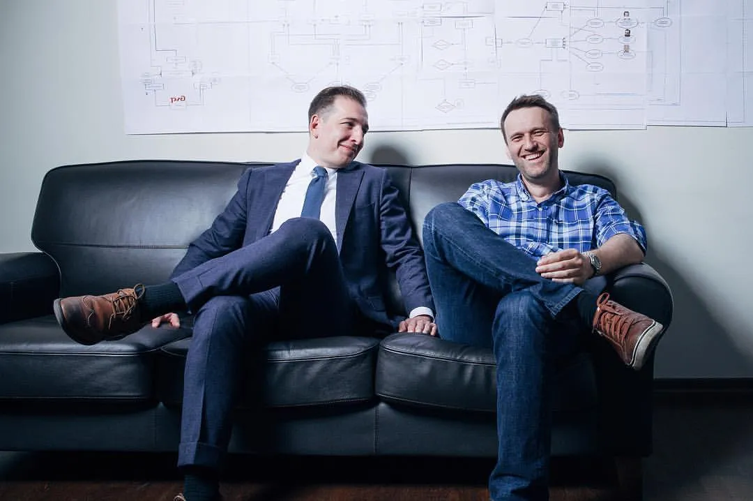 12 more days of detention remain. #ForNavalny #Navalny2018…