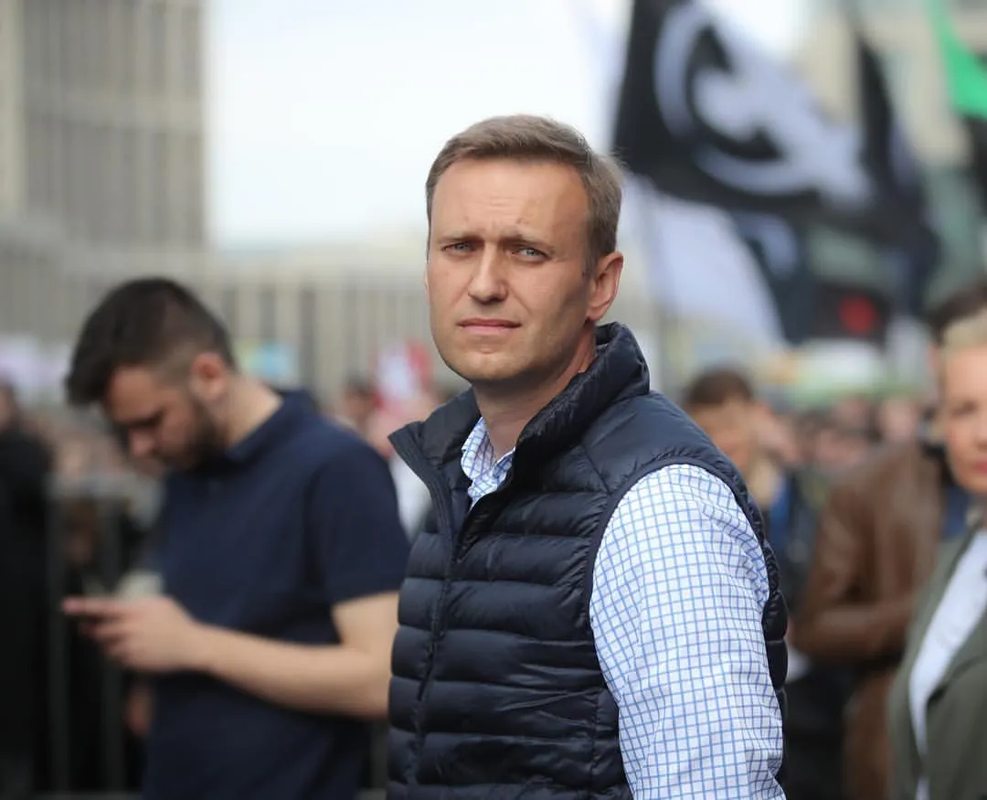 На митинге в защиту интернета. Очень здорово. Был рад всех увидеть и, надеюсь,…