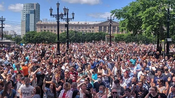Пока Москва спала, в Хабаровске, Комсомольске-на-Амуре и других городах…