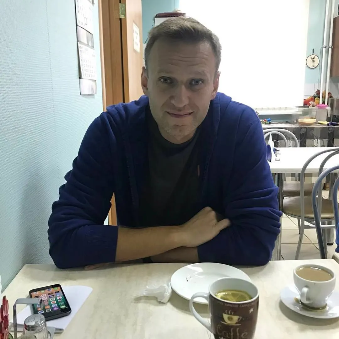Давайте расскажу вам классную историю про тюремную психологию и воспитание…