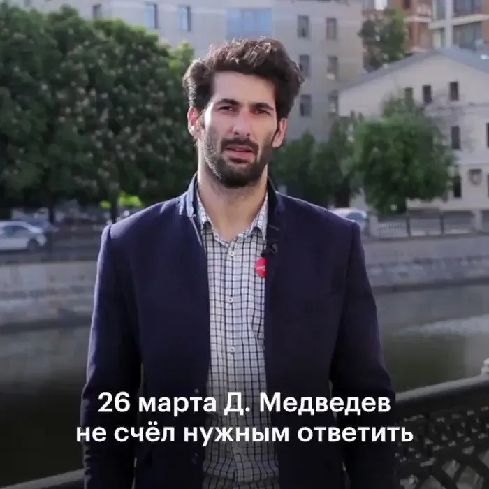 Tweet media