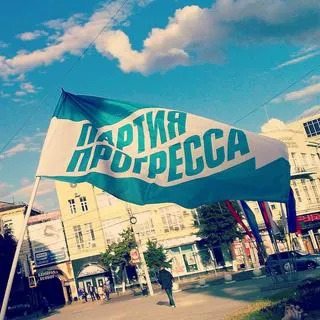 Tweet media