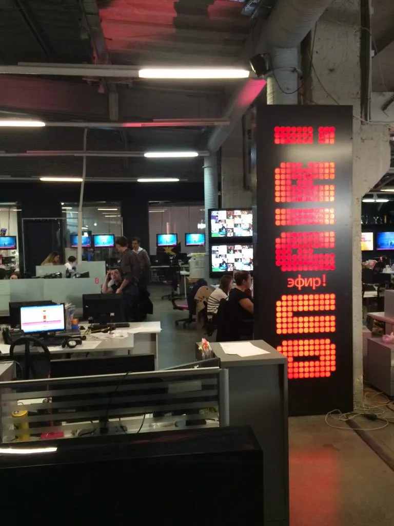 Tweet media