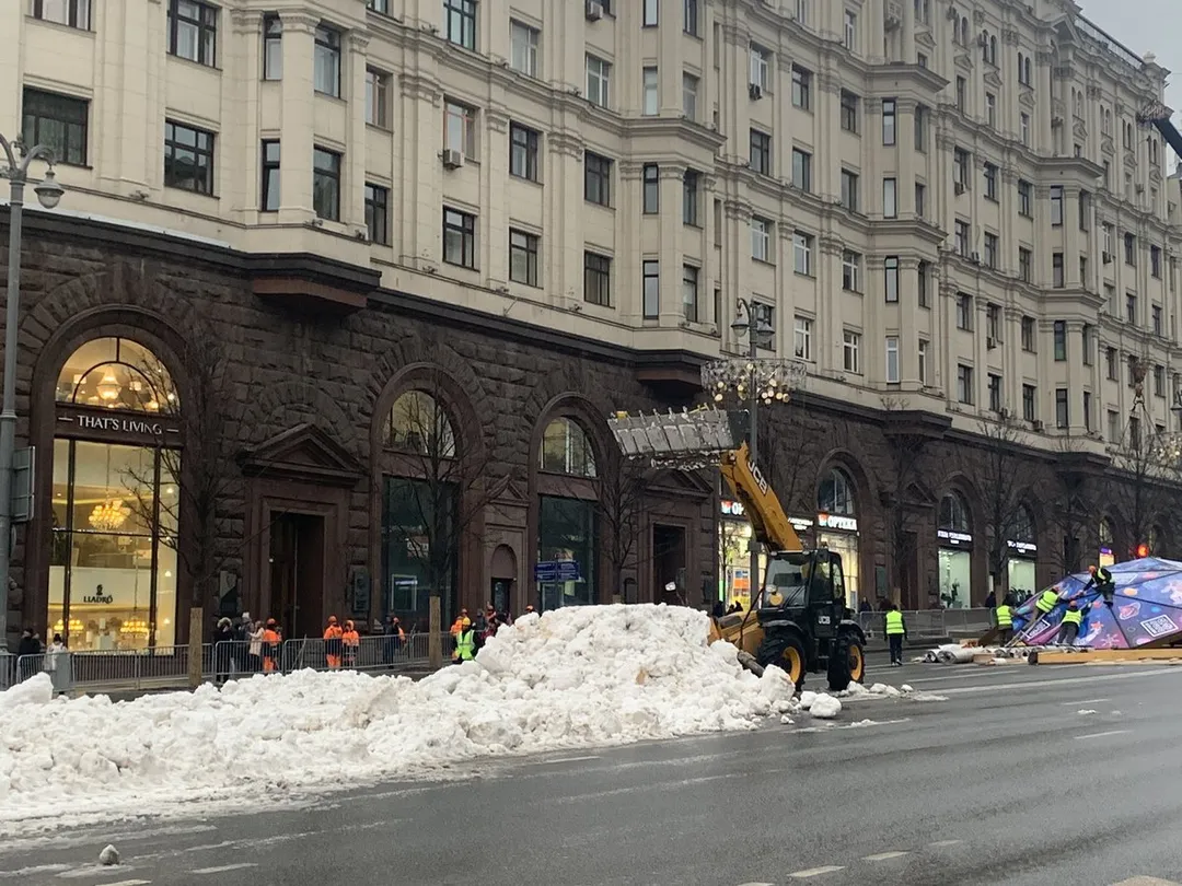 Tweet media