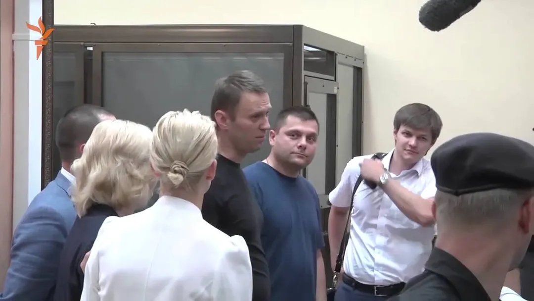 Дело Кировлеса. Освобождение Навального в зале суда