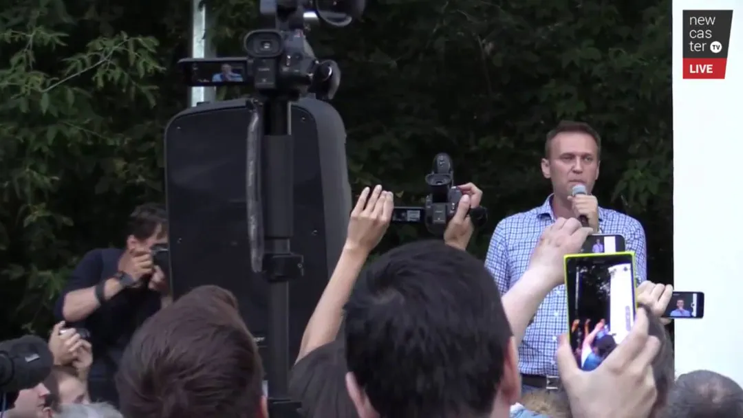 Alexei Navalny at a rally against the Yarovaya package of laws