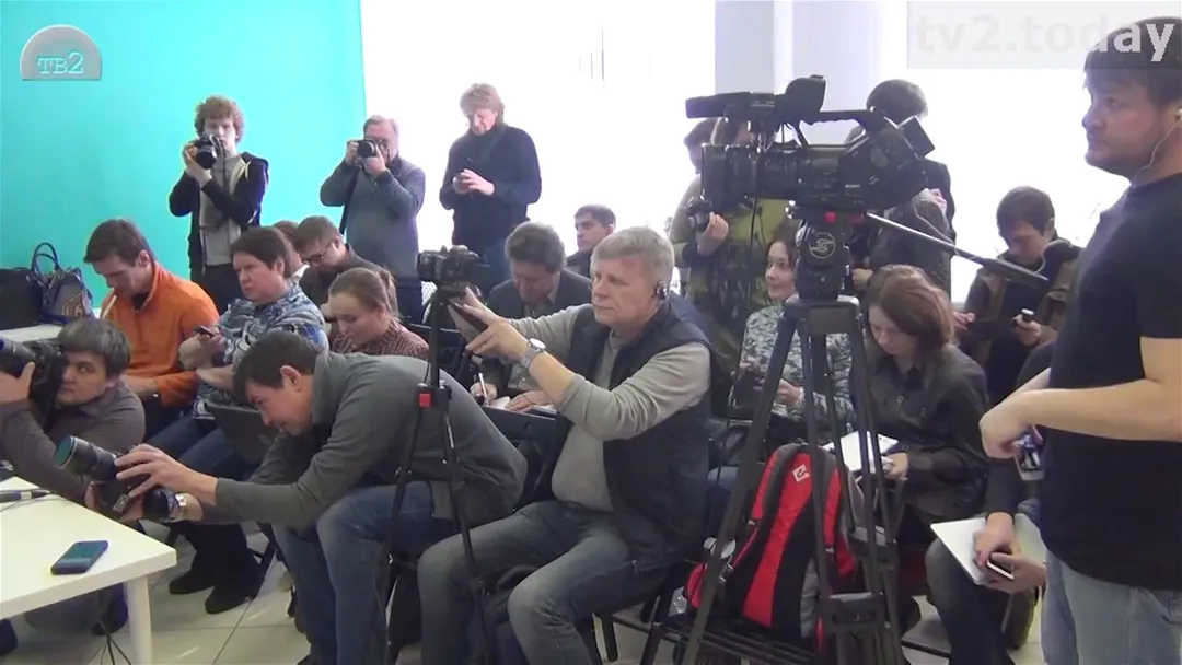 Alexei Navalny’s briefing at the opening of the campaign headquarters in Novosibirsk
