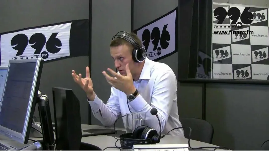 Alexei Navalny on the program Bottom Line on Finam FM